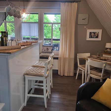 Ferien Zwischen Den Meeren Juebek Ngoại thất bức ảnh